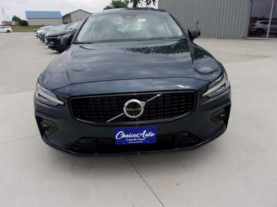 2024 Volvo S60, $0. Photo 8