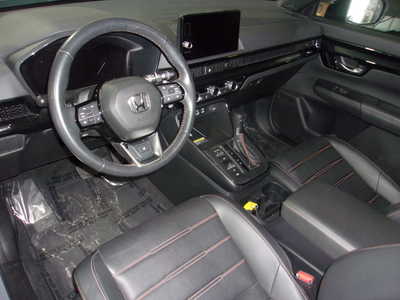 2023 Honda CR-V, $35000. Photo 11