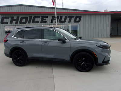 2023 Honda CR-V, $35000. Photo 2