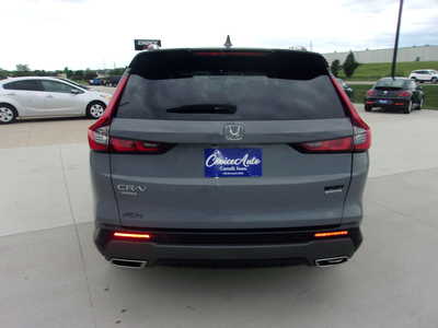 2023 Honda CR-V, $35000. Photo 4
