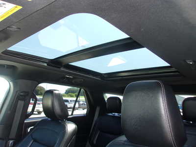 2020 Ford Explorer, $0. Photo 12