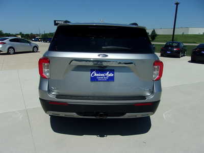2020 Ford Explorer, $0. Photo 4