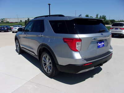 2020 Ford Explorer, $0. Photo 5