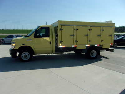 2022 Ford Van,Cargo, $0. Photo 5