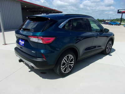 2020 Ford Escape, $16500. Photo 3