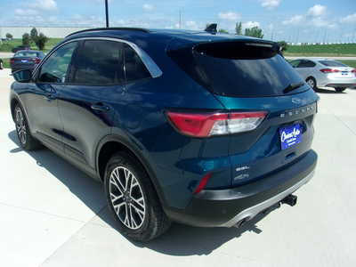 2020 Ford Escape, $16500. Photo 5