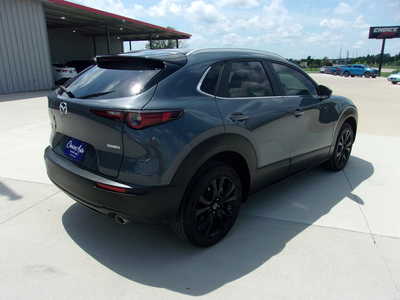 2022 Mazda CX-30, $25900. Photo 3