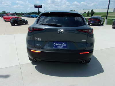 2022 Mazda CX-30, $25900. Photo 4