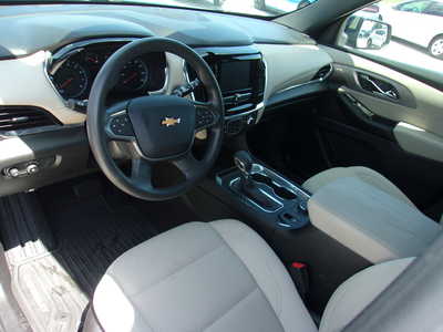 2023 Chevrolet Traverse, $26500. Photo 11