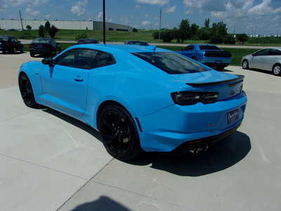 2022 Chevrolet Camaro, $0. Photo 5