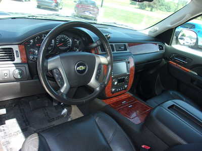 2013 Chevrolet Tahoe, $15900. Photo 11