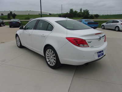 2011 Buick Regal, $8750. Photo 6