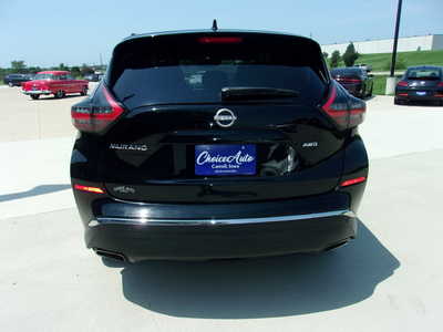 2023 Nissan Murano, $21800. Photo 5