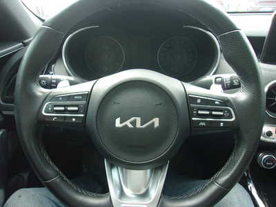 2023 Kia Stinger, $32900. Photo 12