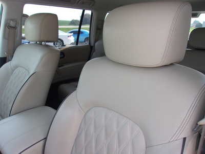 2021 Nissan Armada, $35900. Photo 11