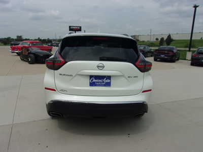 2023 Nissan Murano, $23500. Photo 4