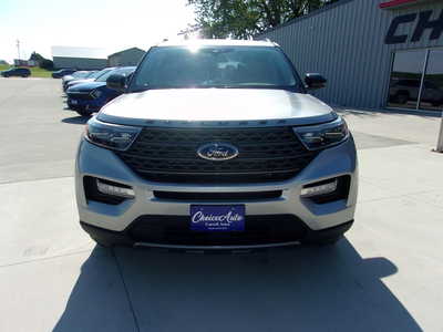 2022 Ford Explorer, $28700. Photo 9
