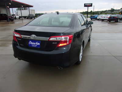 2012 Toyota Camry, $5800. Photo 3