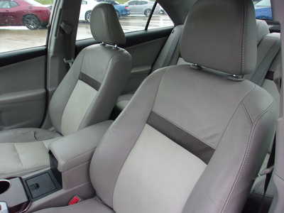 2012 Toyota Camry, $5800. Photo 7