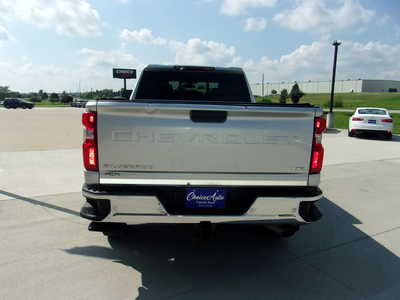 2023 Chevrolet 2500 Crew Cab, $0. Photo 4