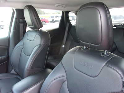 2019 Jeep Cherokee, $0. Photo 10