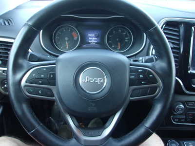 2019 Jeep Cherokee, $0. Photo 12