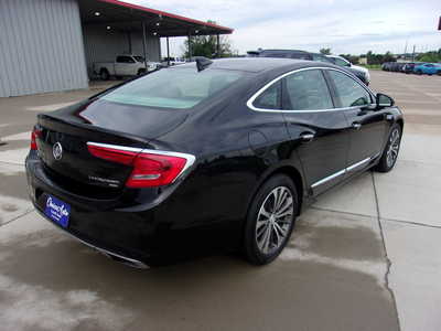 2017 Buick LaCrosse, $27800. Photo 3