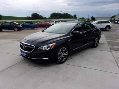 2017 Buick LaCrosse, $27800. Photo 7