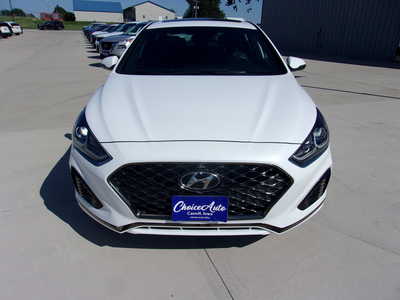 2018 Hyundai Sonata, $18900. Photo 8