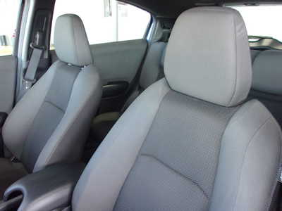2020 Honda HR-V, $23800. Photo 11