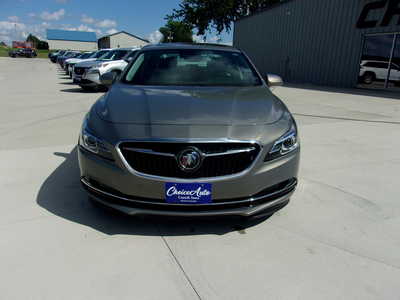 2017 Buick LaCrosse, $14800. Photo 8