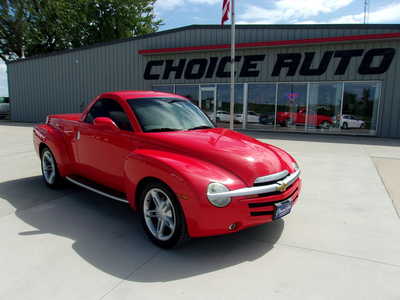 2004 Chevrolet SSR, $0. Photo 1