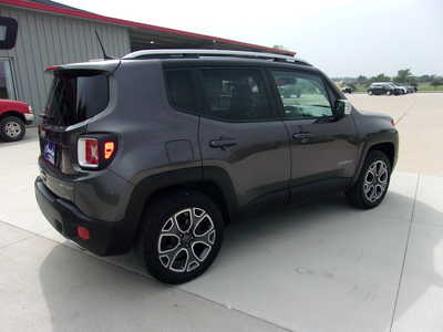 2018 Jeep Renegade, $14900. Photo 3