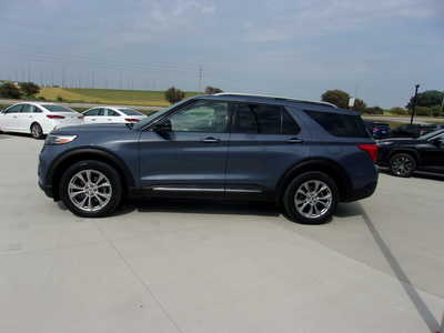 2021 Ford Explorer, $24500. Photo 7