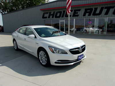 2019 Buick LaCrosse, $20650. Photo 2