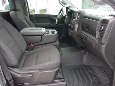 2024 Chevrolet 1500 Reg Cab, $27850. Photo 12