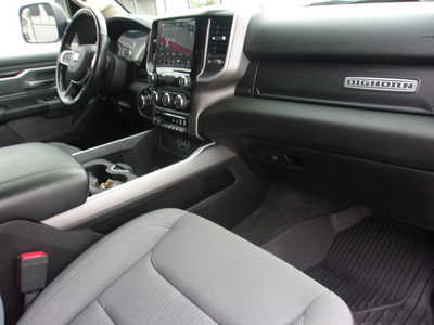 2020 RAM 1500 Crew Cab, $28600. Photo 10