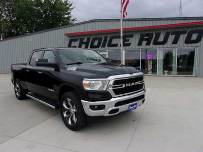 2020 RAM 1500 Crew Cab, $28600. Photo 1