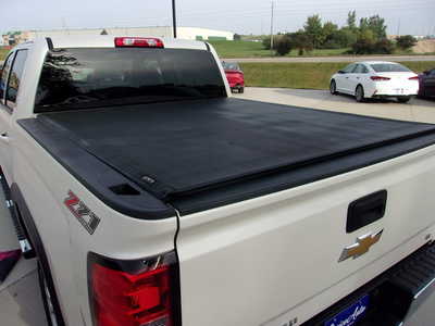 2015 Chevrolet 1500 Crew Cab, $16750. Photo 11