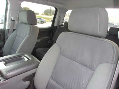 2015 Chevrolet 1500 Crew Cab, $16750. Photo 12