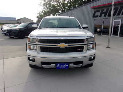2015 Chevrolet 1500 Crew Cab, $16750. Photo 9