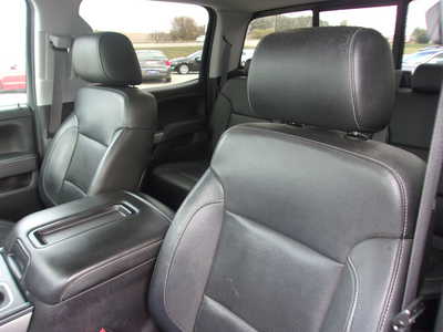 2015 Chevrolet 1500 Crew Cab, $12900. Photo 11