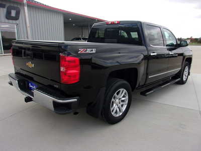 2015 Chevrolet 1500 Crew Cab, $12900. Photo 4