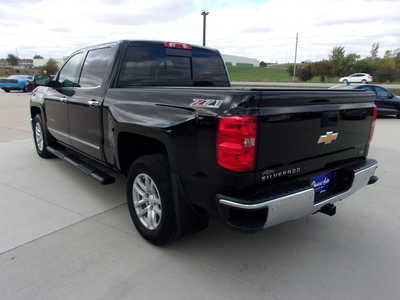2015 Chevrolet 1500 Crew Cab, $12900. Photo 6