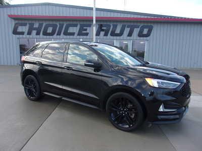 2021 Ford Edge, $26500. Photo 2