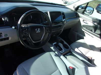 2018 Honda Pilot, $19500. Photo 11