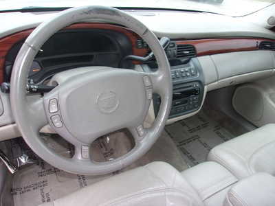2002 Cadillac Deville, $3950. Photo 10