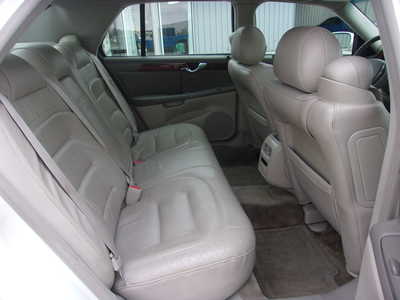 2002 Cadillac Deville, $3950. Photo 8
