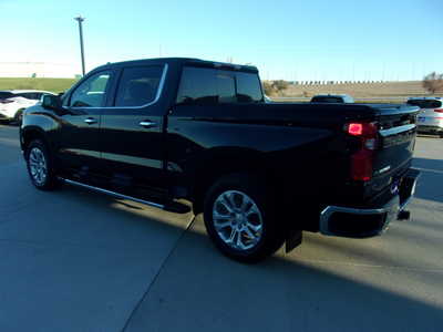 2023 Chevrolet 1500 Crew Cab, $38500. Photo 5