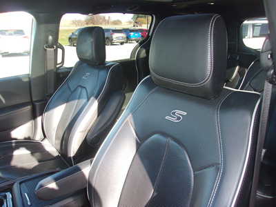 2024 Chrysler Pacifica, $29500. Photo 9